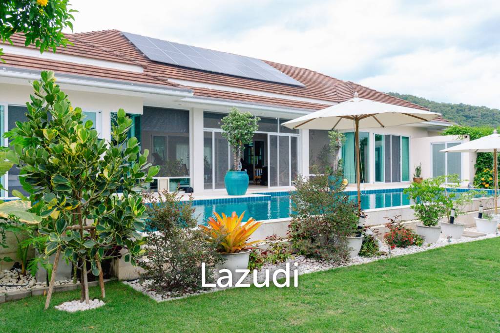 RED MOUNTAIN LUXURY : Beautifully Designed and Finished 3 Bed Pool Villa