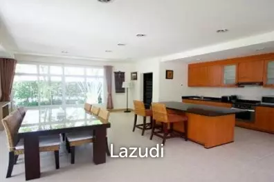 Modern 2 Storey 4 Bed Villa with Pool