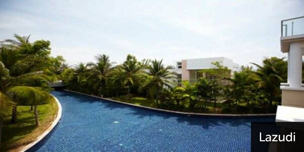 Modern 2 Storey 4 Bed Villa with Pool