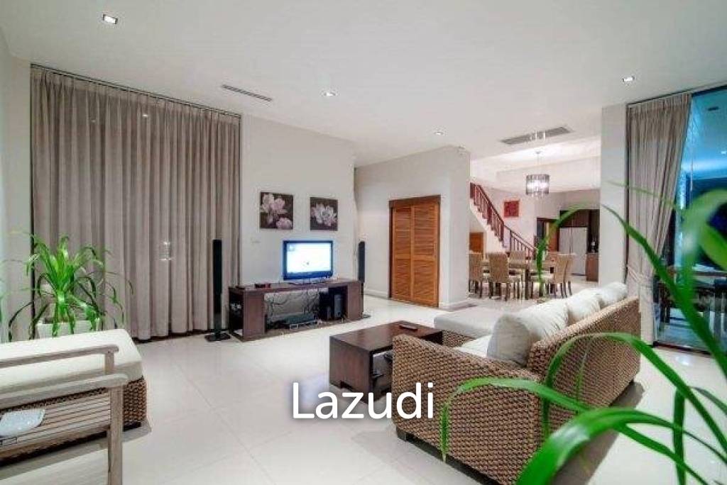 900 Sqm 4 Bed 5 Bath Villa For Sale