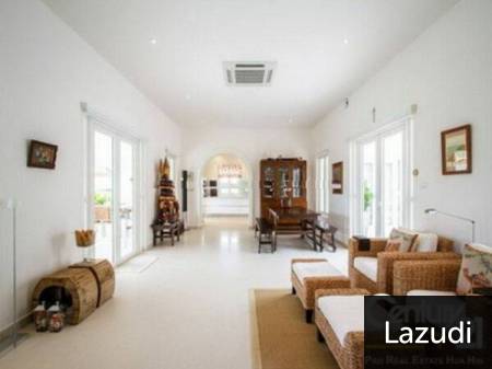 BANYAN RESIDENCES: Luxury Bali 3 Bed Pool Villa