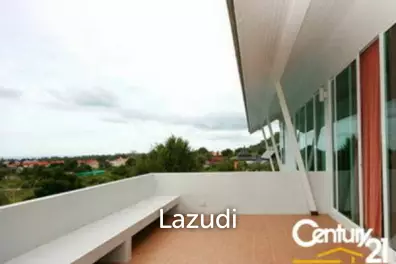 Modern Large Pool Villa