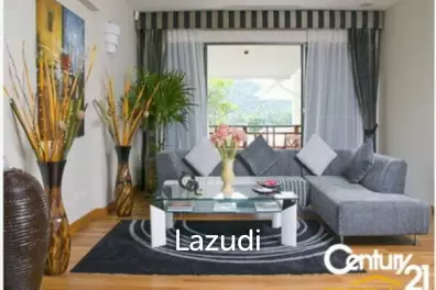 Luxury 6 Bed Pool Villa near the Beach