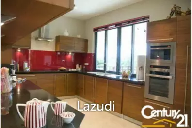Luxury 6 Bed Pool Villa near the Beach