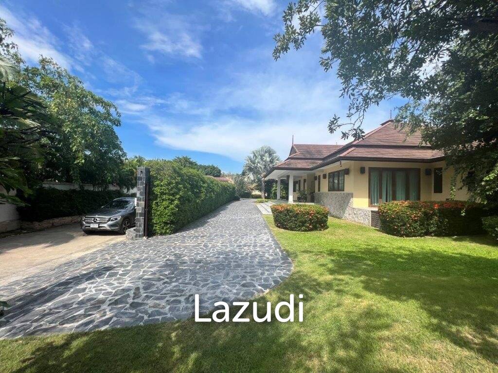 3,600 Sqm 4 Bed 5 Bath Villa For Sale