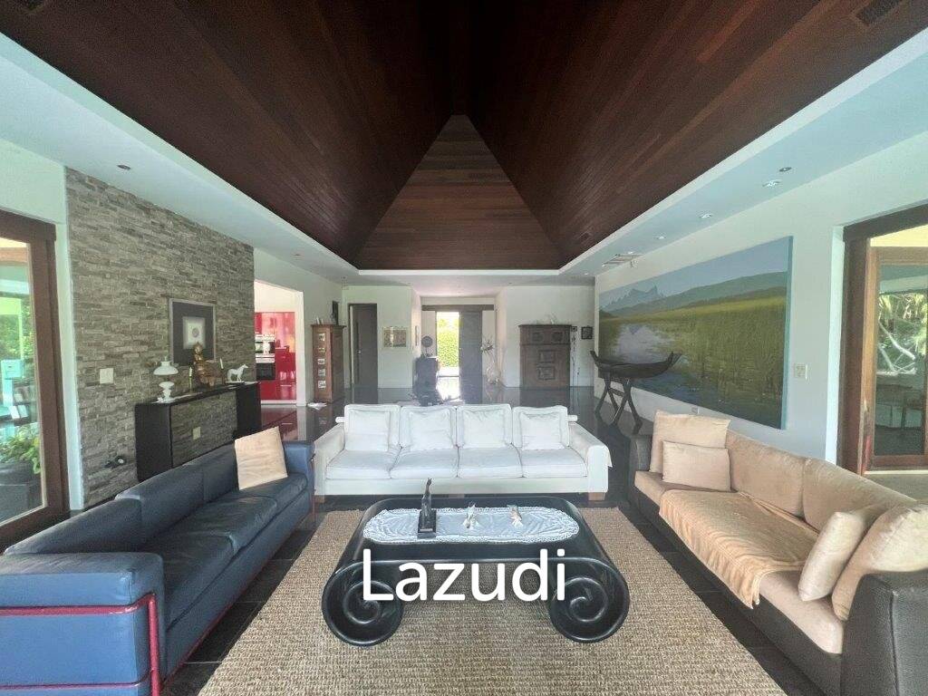 3,600 Sqm 4 Bed 5 Bath Villa For Sale