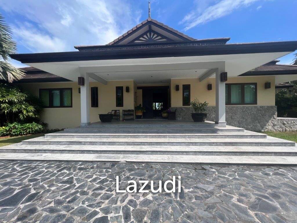3,600 Sqm 4 Bed 5 Bath Villa For Sale