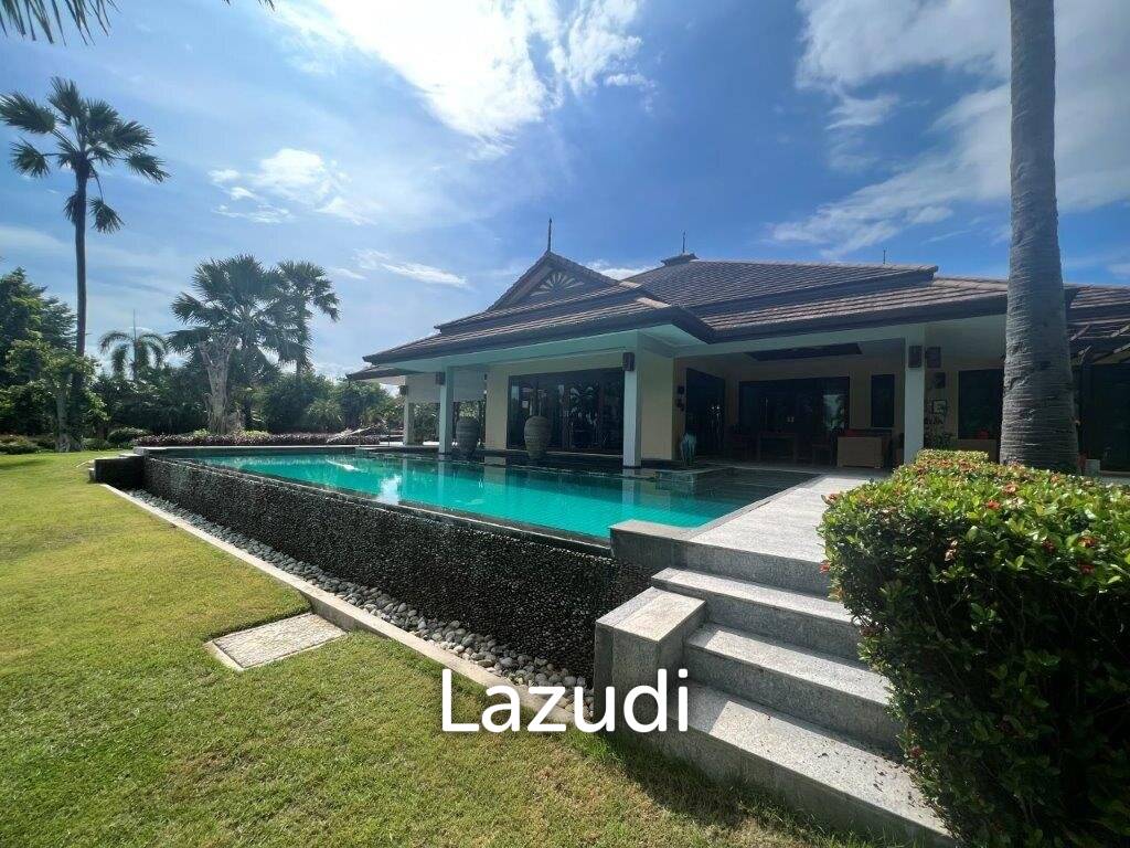 3,600 Sqm 4 Bed 5 Bath Villa For Sale
