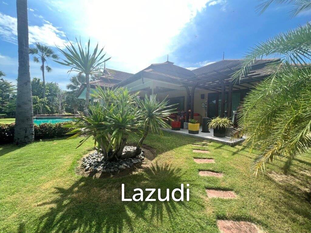 3,600 Sqm 4 Bed 5 Bath Villa For Sale