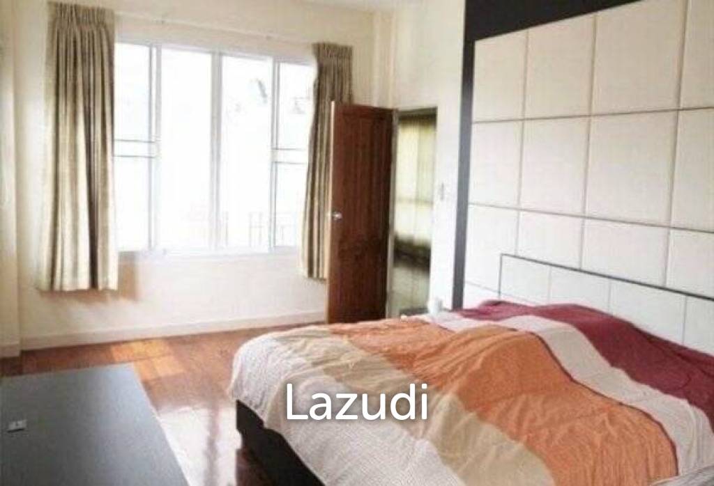 3,068 Sqm 5 Bed 5 Bath Villa For Sale