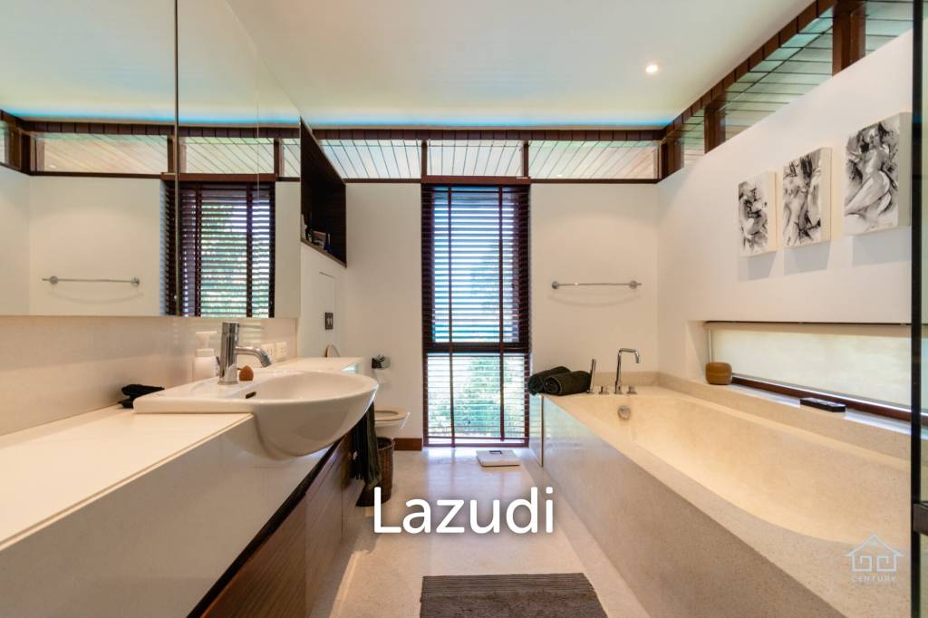 2,000 Sqm 4 Bed 4 Bath Villa For Sale