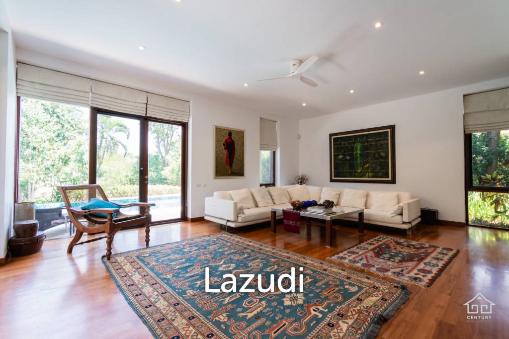 2,000 Sqm 4 Bed 4 Bath Villa For Sale