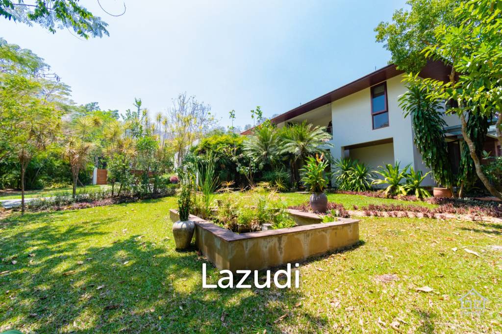 2,000 Sqm 4 Bed 4 Bath Villa For Sale