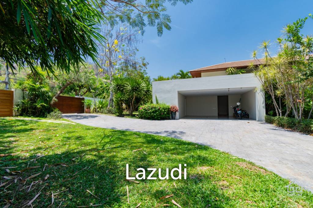 2,000 Sqm 4 Bed 4 Bath Villa For Sale