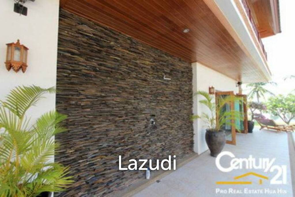 2,400 平方米 5 床 6 洗澡 别墅 对于 销售