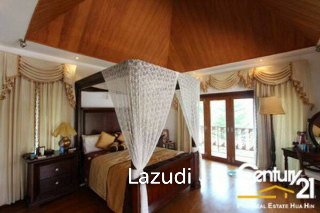 2,400 平方米 5 床 6 洗澡 别墅 对于 销售