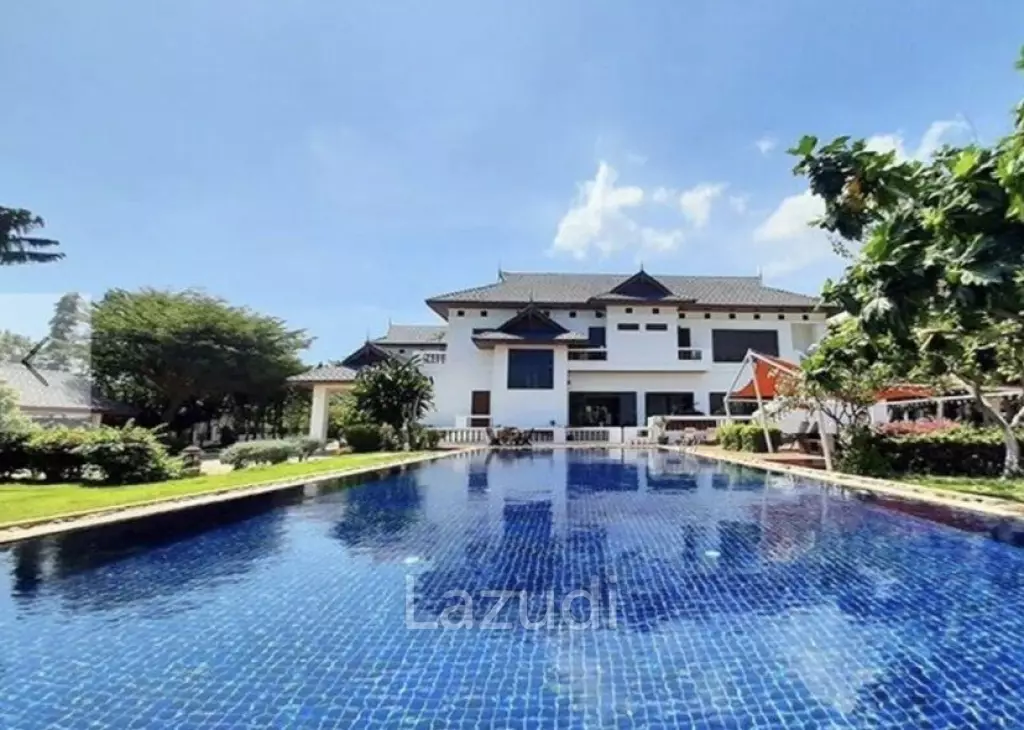 PALM HILLS RESIDENCES : 9 Bed Grand Luxury Pool Villa On Golf Course