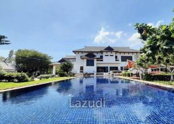 PALM HILLS RESIDENCES : 9 Bed Grand Luxury Pool Villa On Golf Course