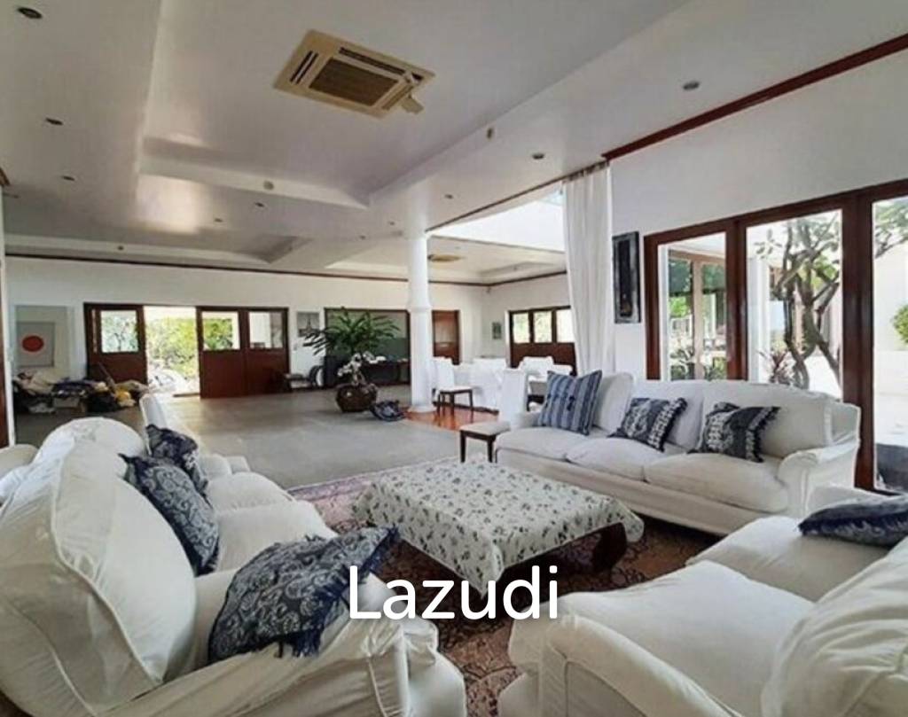 4,800 Sqm 5 Bed 6 Bath Villa For Sale