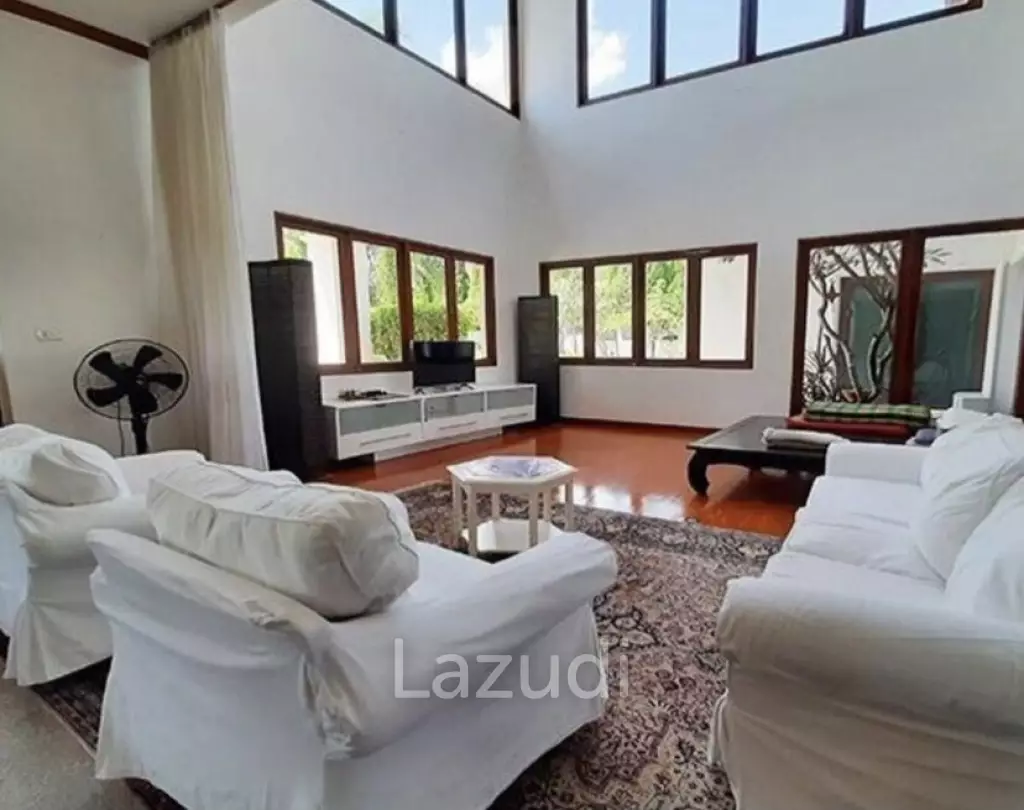 PALM HILLS RESIDENCES : 9 Bed Grand Luxury Pool Villa On Golf Course