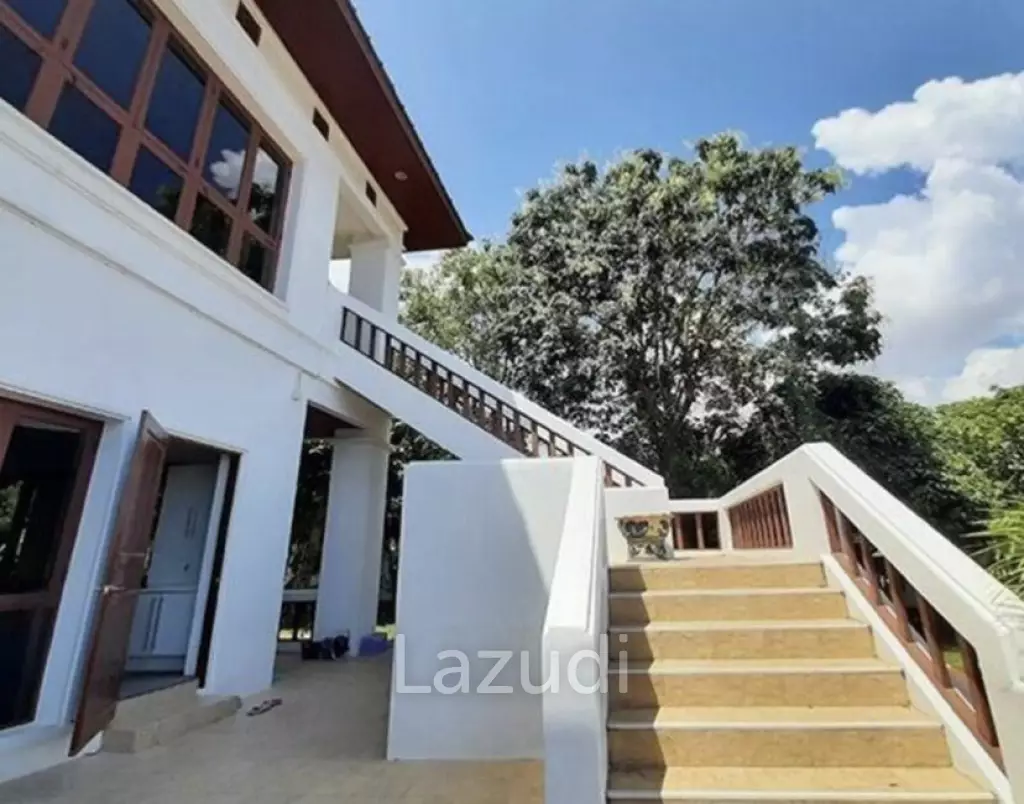 PALM HILLS RESIDENCES : 9 Bed Grand Luxury Pool Villa On Golf Course