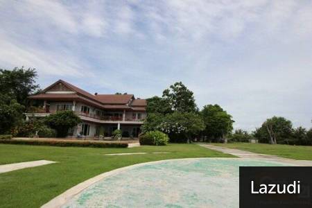 Beachfront Pool Villa nr Cha-am With Helicopter Landing Pad