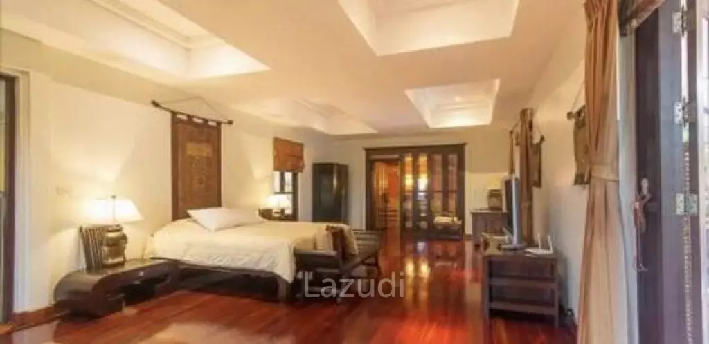 HUNSA RESIDENCES : Luxury Bali 4 Bed Pool Villa