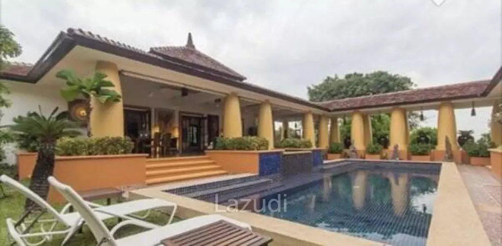 HUNSA RESIDENCES : Luxury Bali 4 Bed Pool Villa