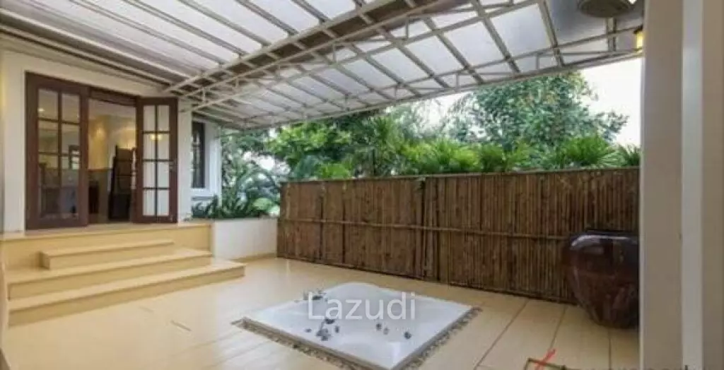 HUNSA RESIDENCES : Luxury Bali 4 Bed Pool Villa