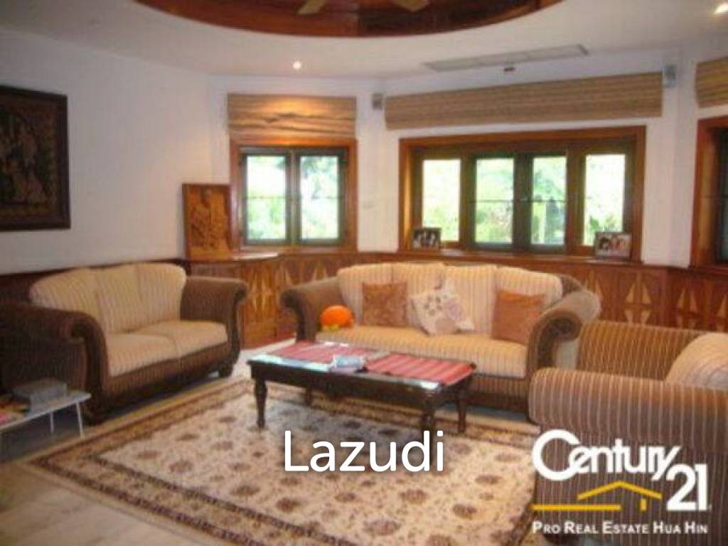 3,600 Sqm 5 Bed 6 Bath Villa For Sale