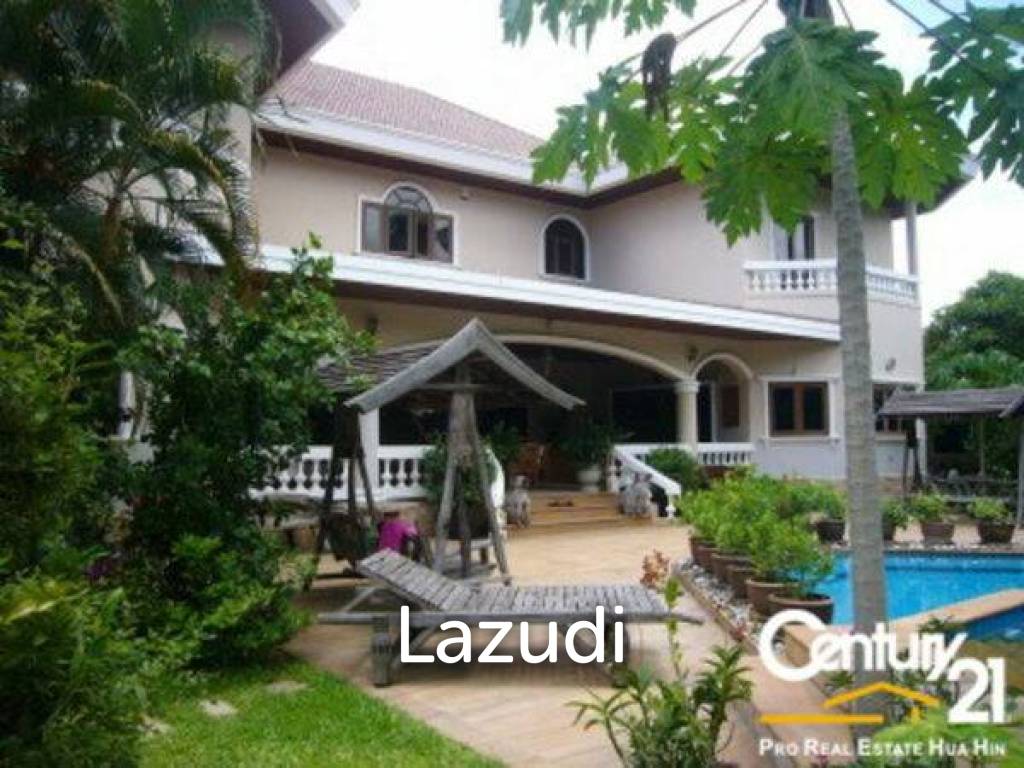 3,600 Sqm 5 Bed 6 Bath Villa For Sale