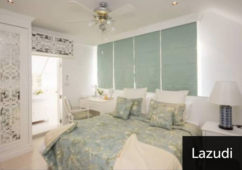 Luxury Designer 4 Bed Vila beside the Beach