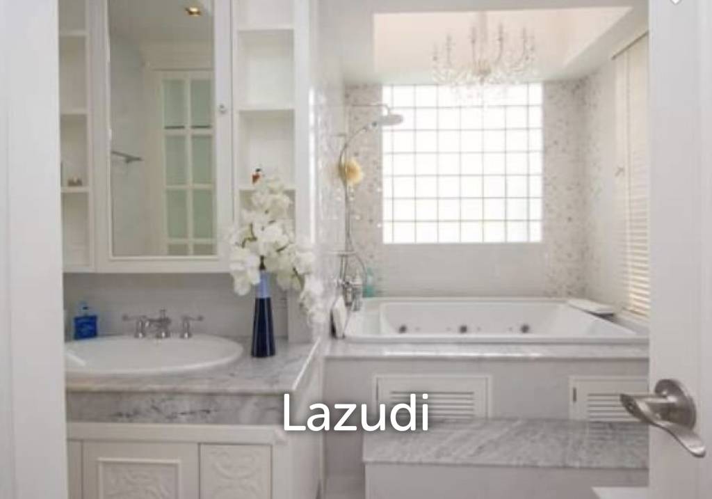 300 Sqm 4 Bed 4 Bath Villa For Sale