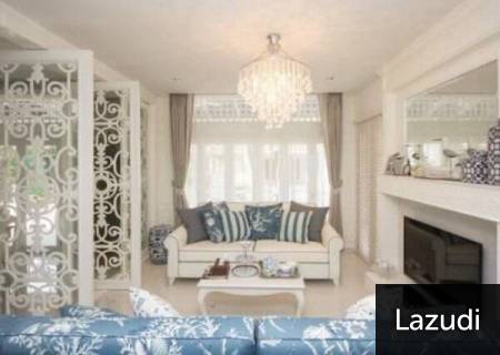 Luxury Designer 4 Bed Vila beside the Beach