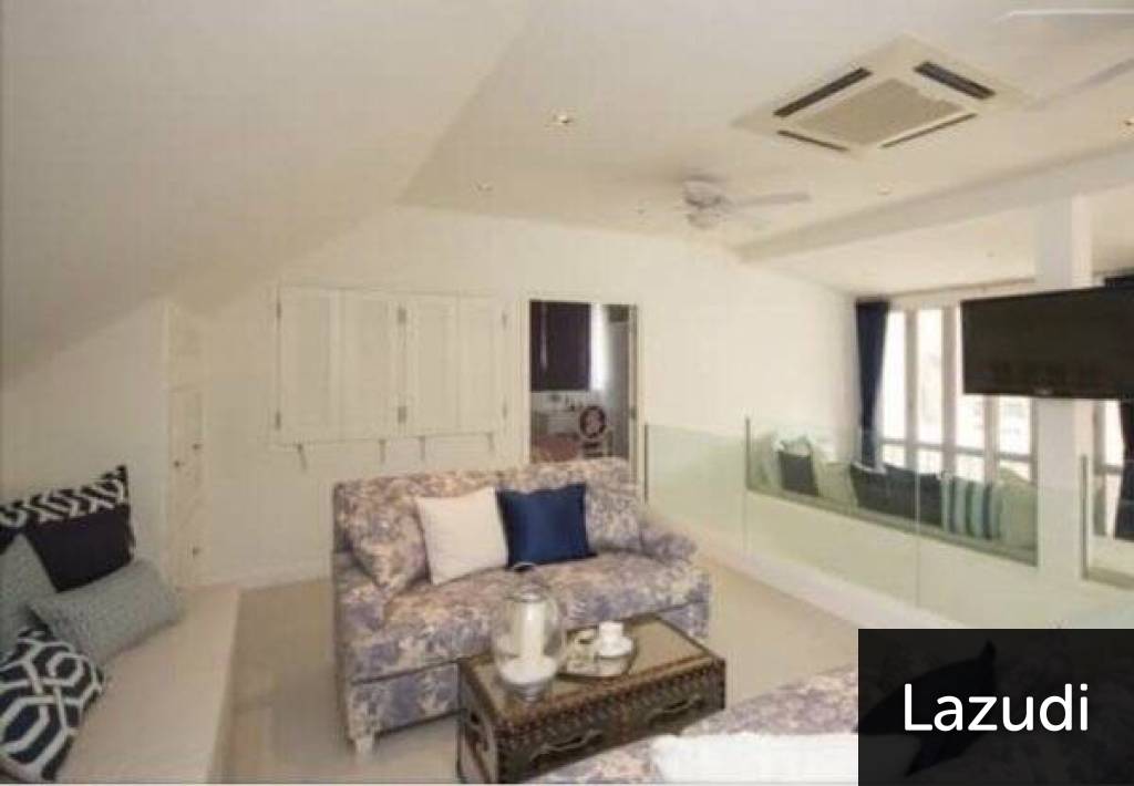 Luxury Designer 4 Bed Vila beside the Beach