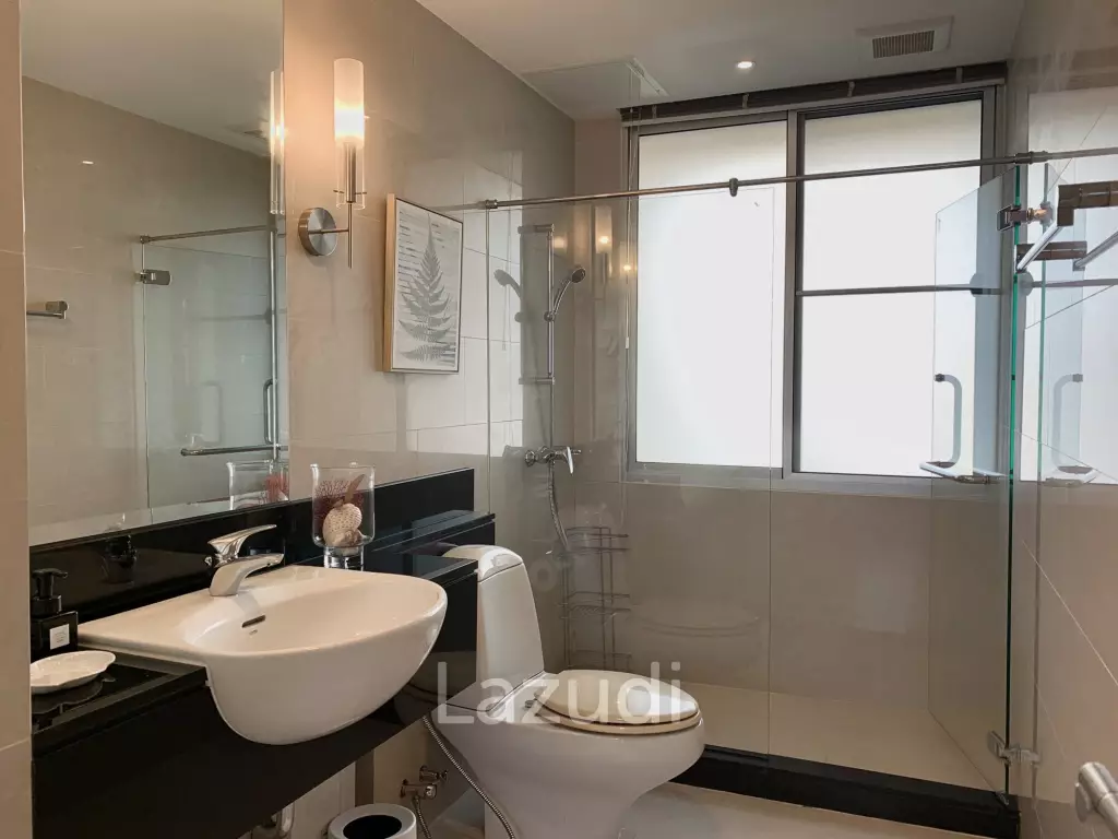 Cha-Am Long Beach Condominium : 3 Bed 3 Bath