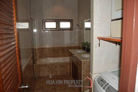 3 Bedroom Pool Villa, overlooking a huge lake