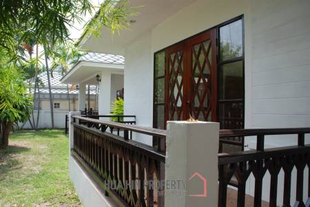 3 Bedroom Pool Villa, overlooking a huge lake
