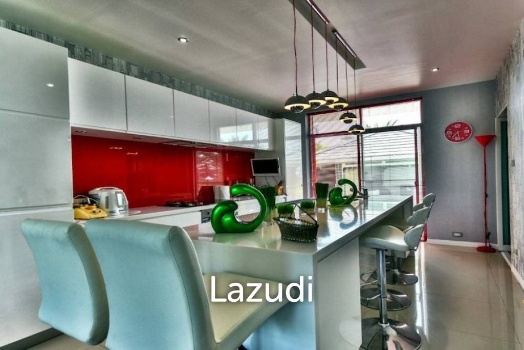 800 Sqm 4 Bed 5 Bath Villa For Sale