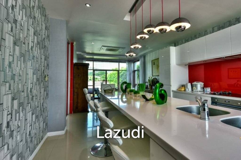 800 Sqm 4 Bed 5 Bath Villa For Sale