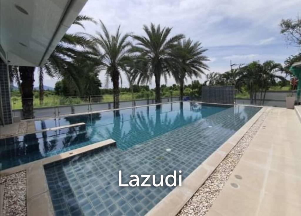 800 Sqm 4 Bed 5 Bath Villa For Sale