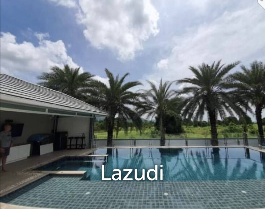 800 Sqm 4 Bed 5 Bath Villa For Sale