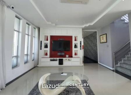 4 Bed 5 Bath 500 SQM, Black Mountain Golf Course