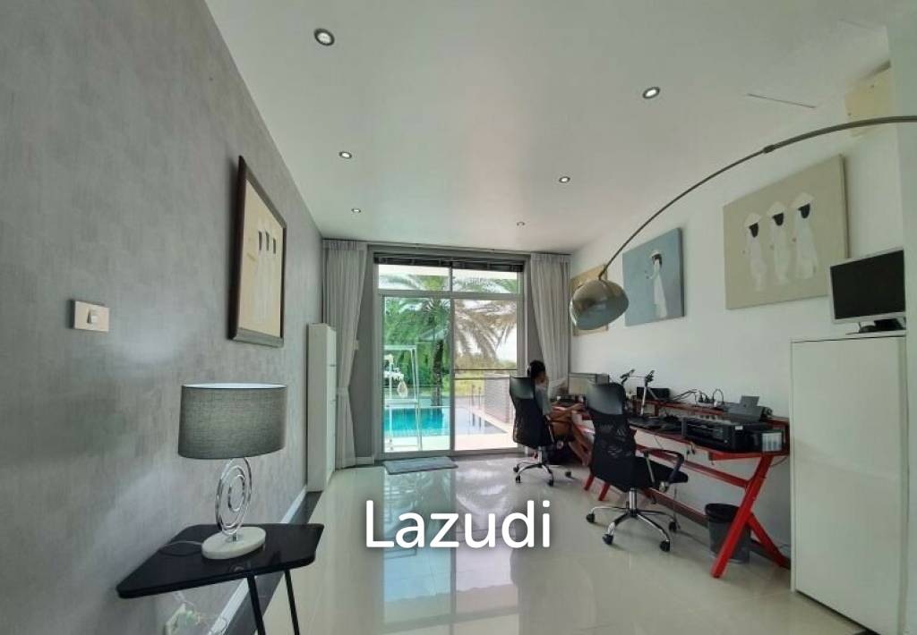 800 Sqm 4 Bed 5 Bath Villa For Sale