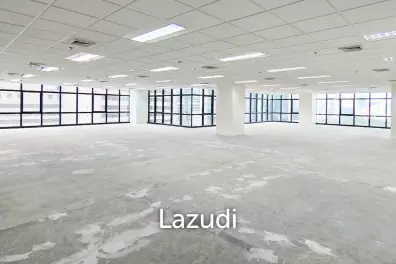 Office for rent at Silom Complex