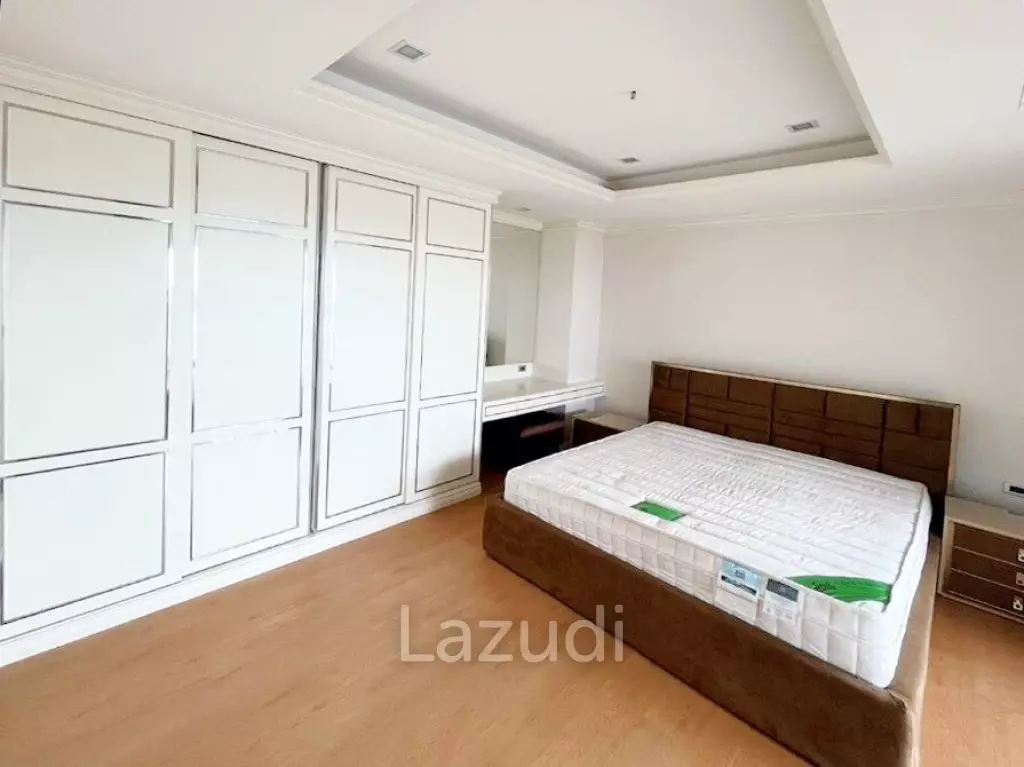 3 Bedroom 3 Bathroom 347 SQ.M State Tower