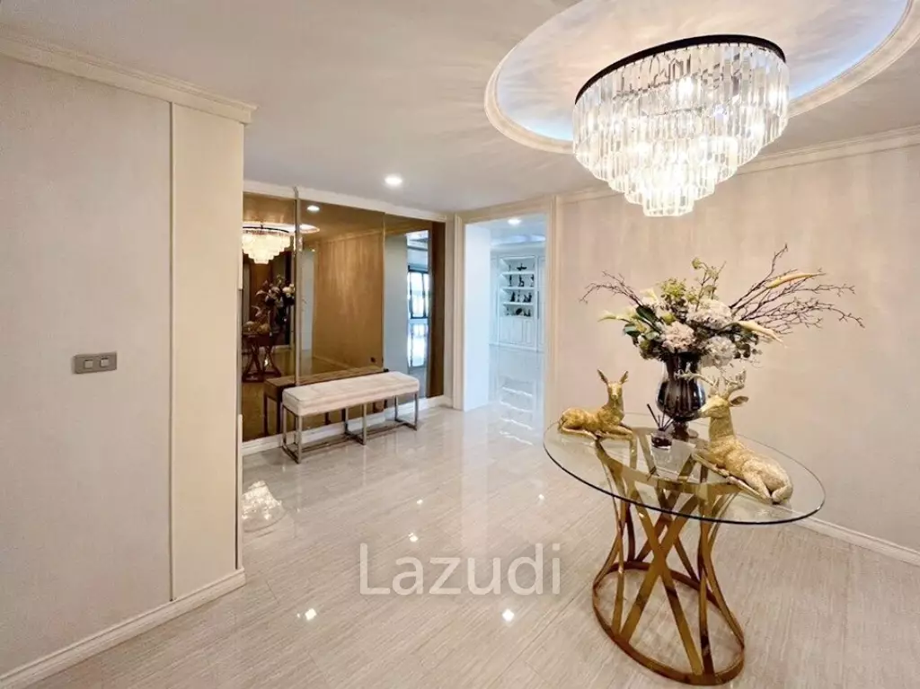 3 Bedroom 3 Bathroom 347 SQ.M State Tower