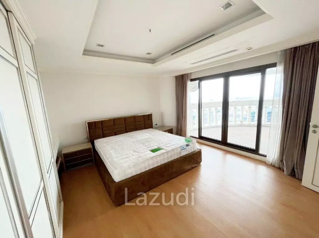 3 Bedroom 3 Bathroom 347 SQ.M State Tower