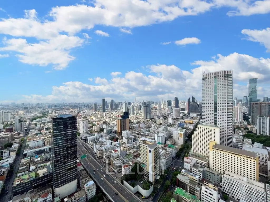 3 Bedroom 3 Bathroom 347 SQ.M State Tower