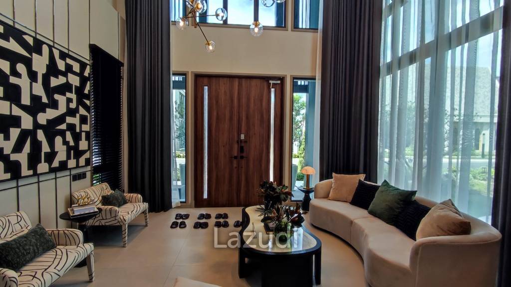 5 Bed 6 Bath 620 SQ.M Grand Bangkok Boulevard Rama 9 – Krungthep Kreetha